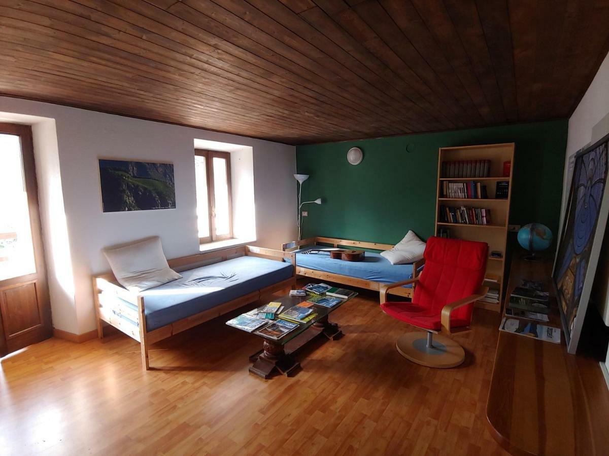 Ostello Valgrande Cicogna Exteriör bild